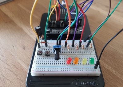 Capacitor Charging with micro:bit (MakeCode Python)